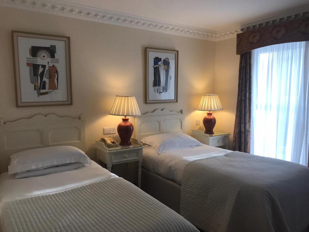 Foley'S Townhouse Killarney Otel Dış mekan fotoğraf