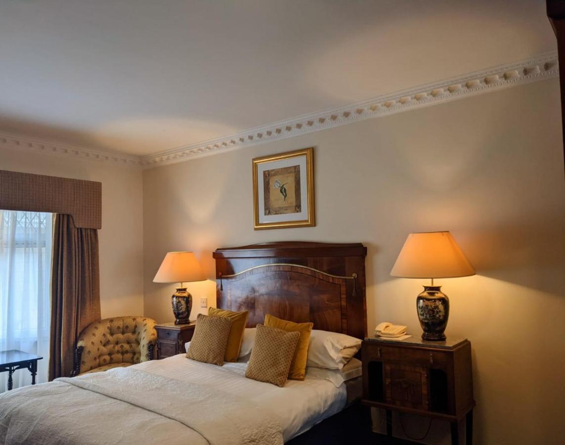 Foley'S Townhouse Killarney Otel Dış mekan fotoğraf